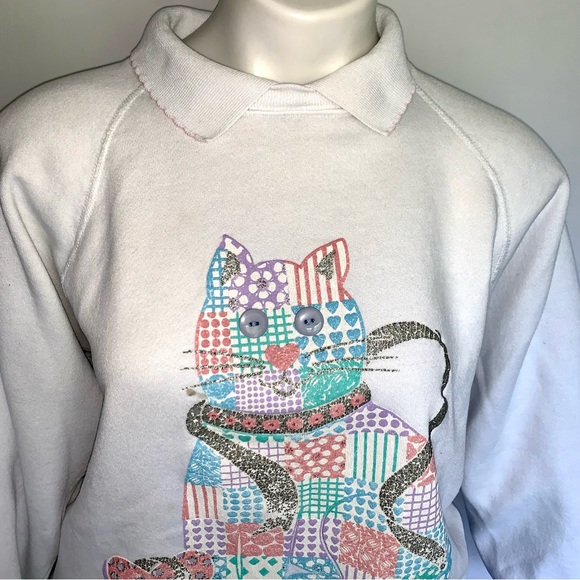 v i n t a g e :: Slouchy Cute Grandma Core Cat Lady Sweater - Picture 4 of 11